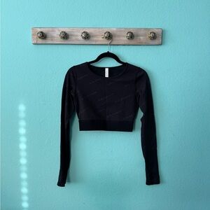 Lululemon Long Sleeve Crop Top